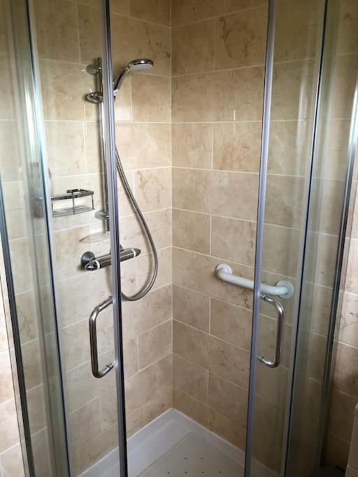 Coastal Bungalow, Sleeps 5 And Ideal For Walkers Amlwch Exterior foto